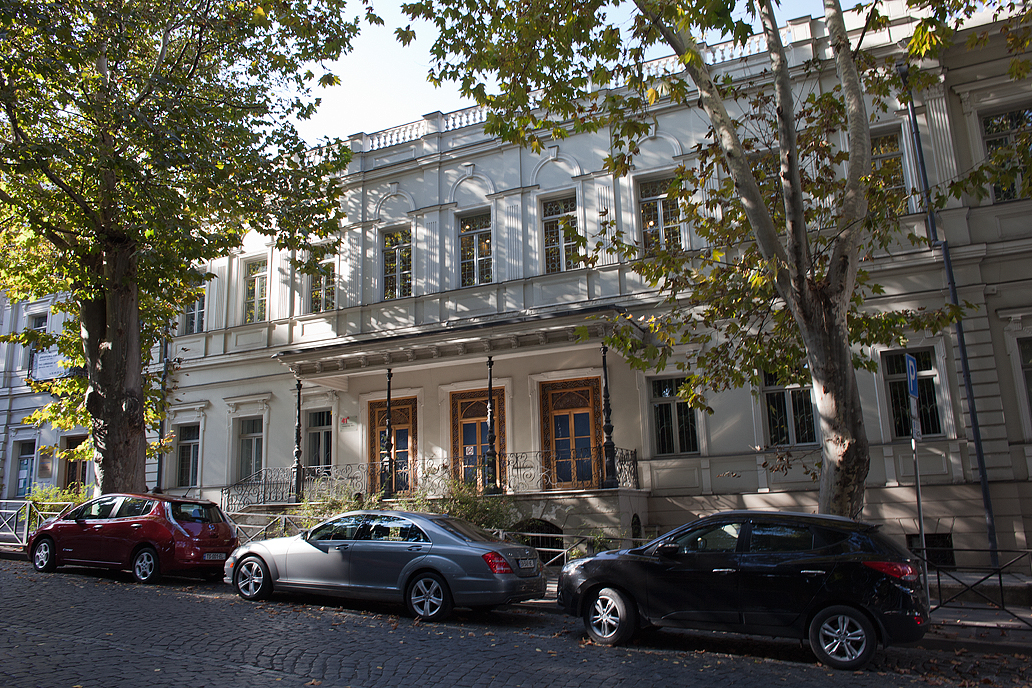 Giorgi Leonidze State Museum of Literature